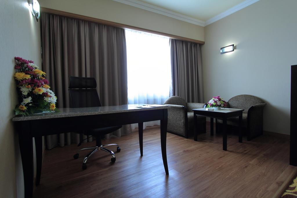 Mega Sdn Bhd Hotel 4*